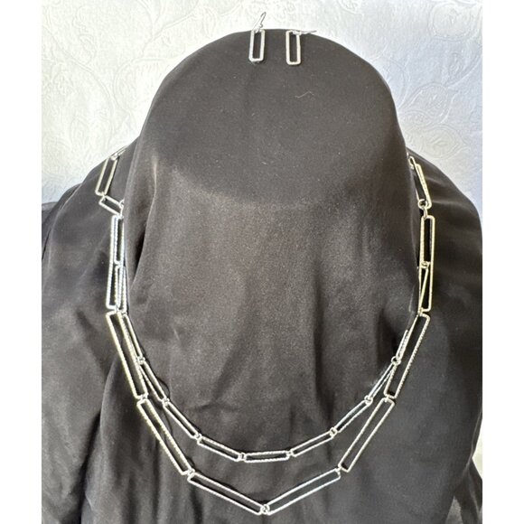 Paperclip Link Earring Set Silvertone Layered Chain Statement Necklace 23" NEW - Picture 8 of 10